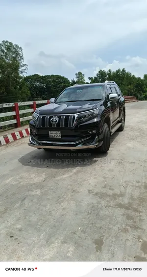 প্রাদো দৈনিক বা মাসিক ভাড়ার জন্য