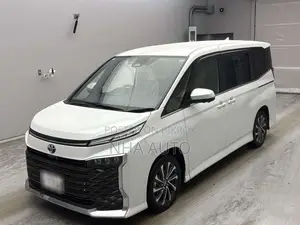 Toyota Voxy 2026 Pearl