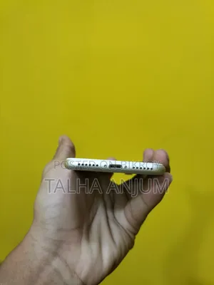 Apple iPhone 8 64 GB White