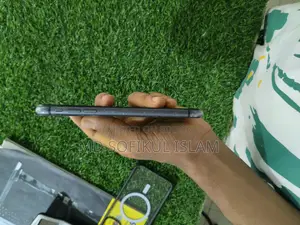 অ্যাপল আইফোন ১১ ১২৮ জিবি কালো