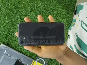 অ্যাপল আইফোন ১১ ১২৮ জিবি কালো