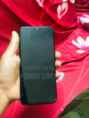Vivo Y21 64 GB Blue