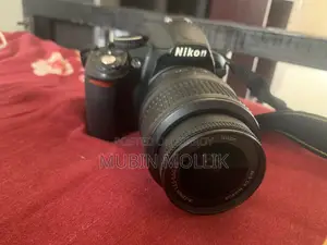 ডিএসএলআর ক্যামেরা
