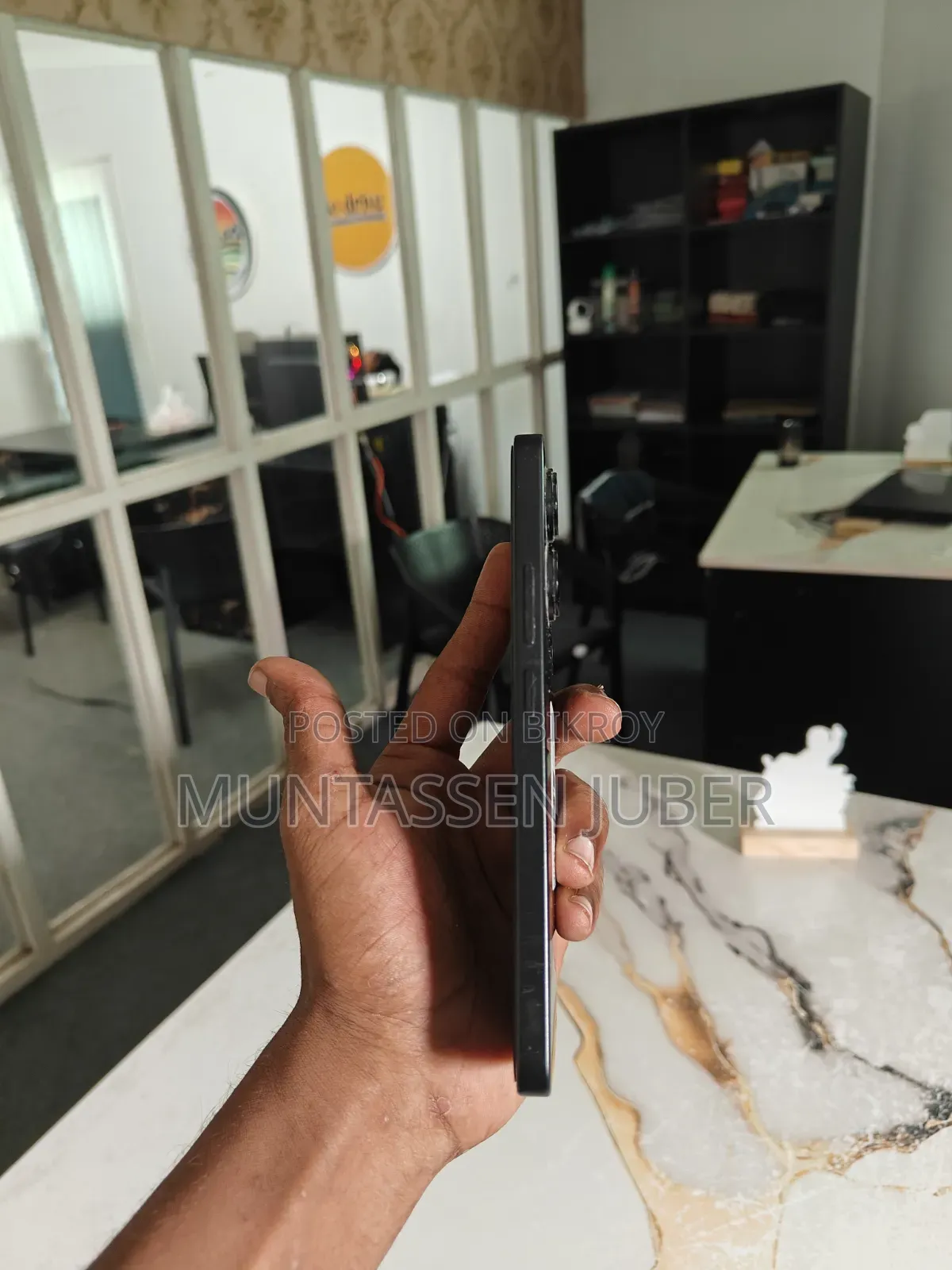 Mobile Phone 8 GB Black