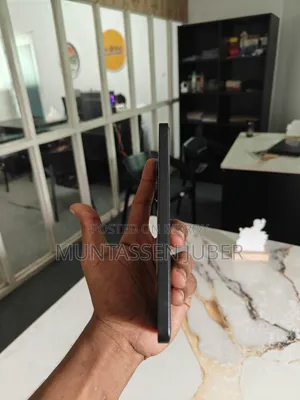 Mobile Phone 8 GB Black