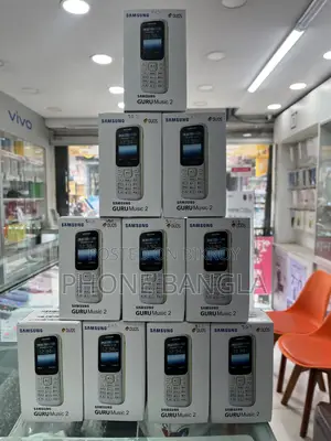 New Samsung Guru Music 2 Black