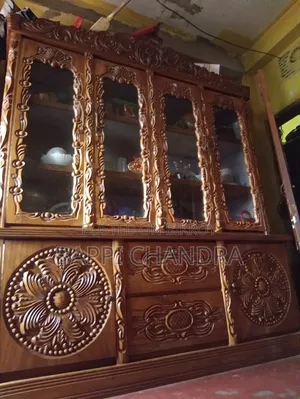 ওয়াল শোকেস