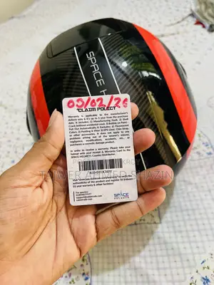 স্পেস মোটরসাইকেল হেলমেট – কালো লাল