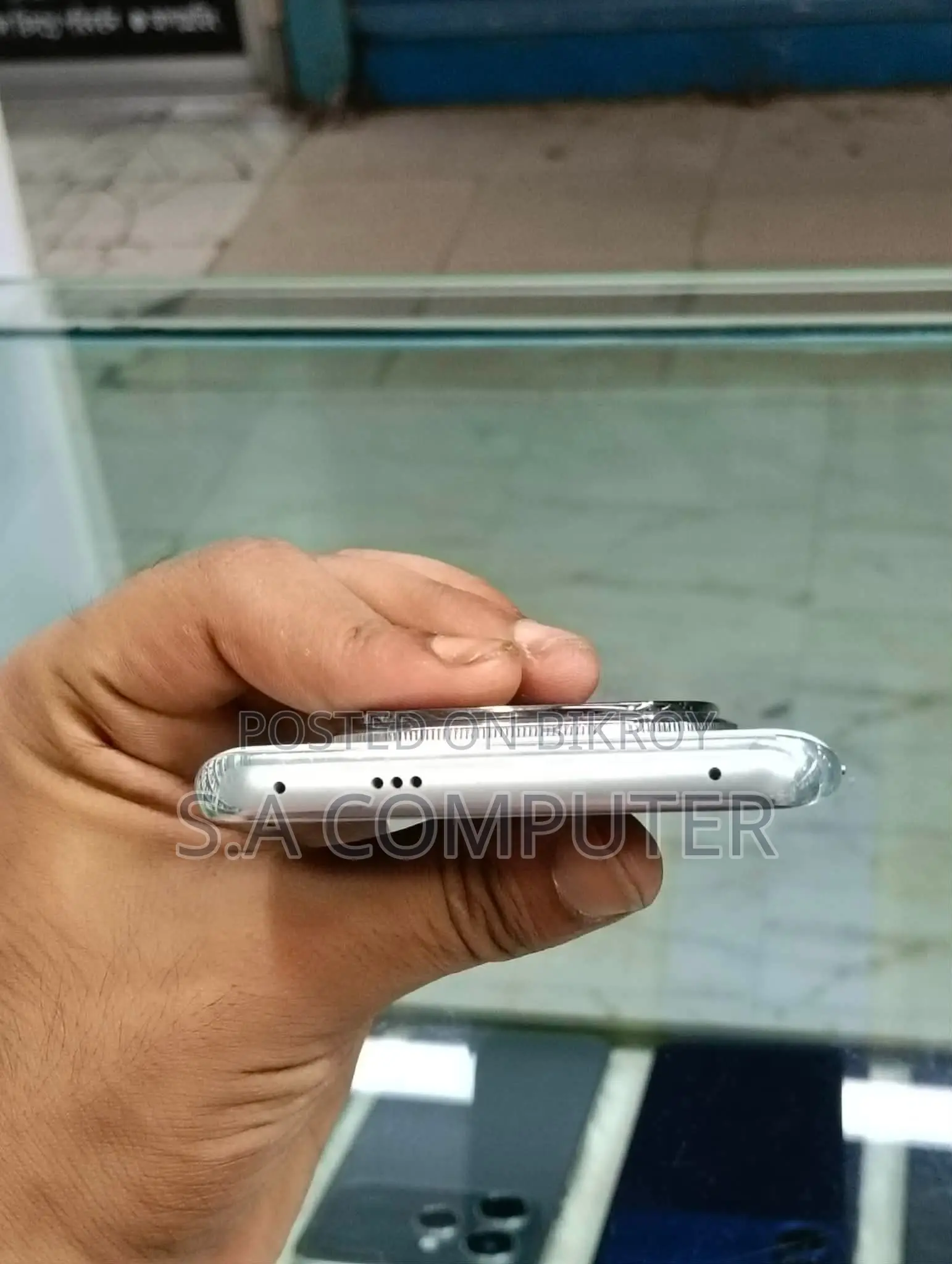 শাওমি রেডমি নোট ১৪ প্রো+ ২৫৬ জিবি লাল