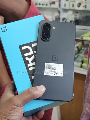 ওয়ানপ্লাস নর্ড সিই৫ ২৫৬ জিবি কালো