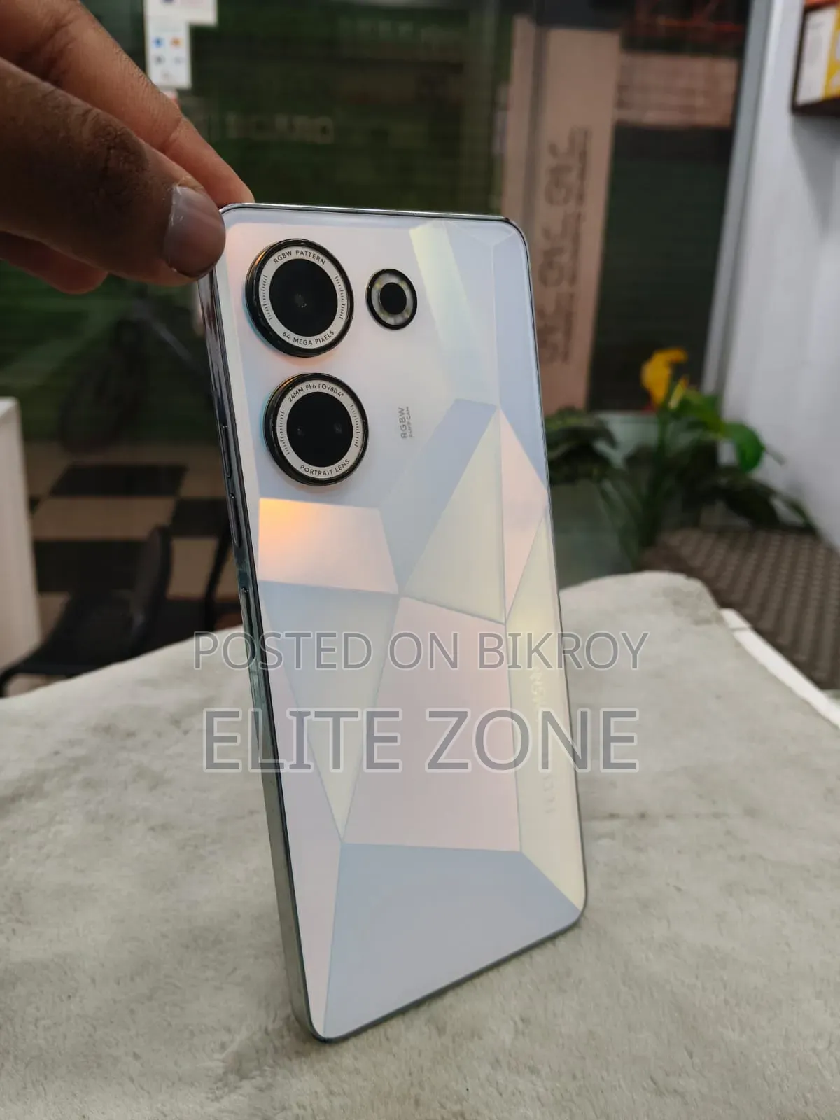 Tecno Camon 20 256 GB White