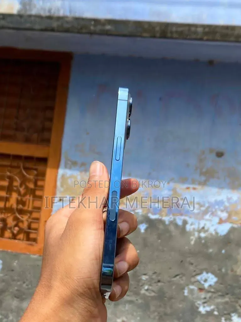 অ্যাপল আইফোন ১৩ প্রো ২৫৬ জিবি ব্লু