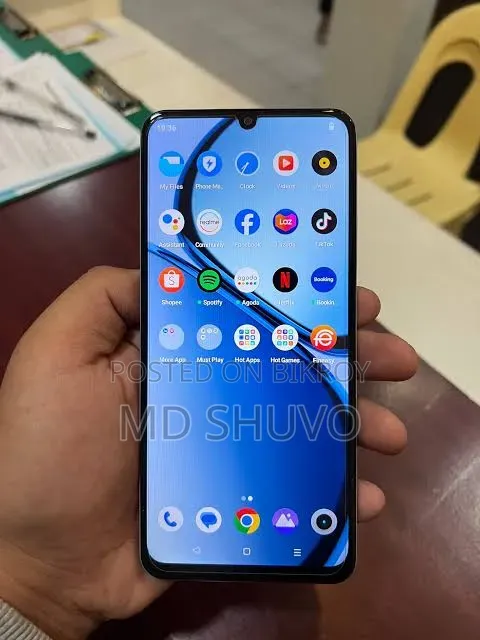 রিয়েলমি নোট ৫০ ১২৮ জিবি কালো
