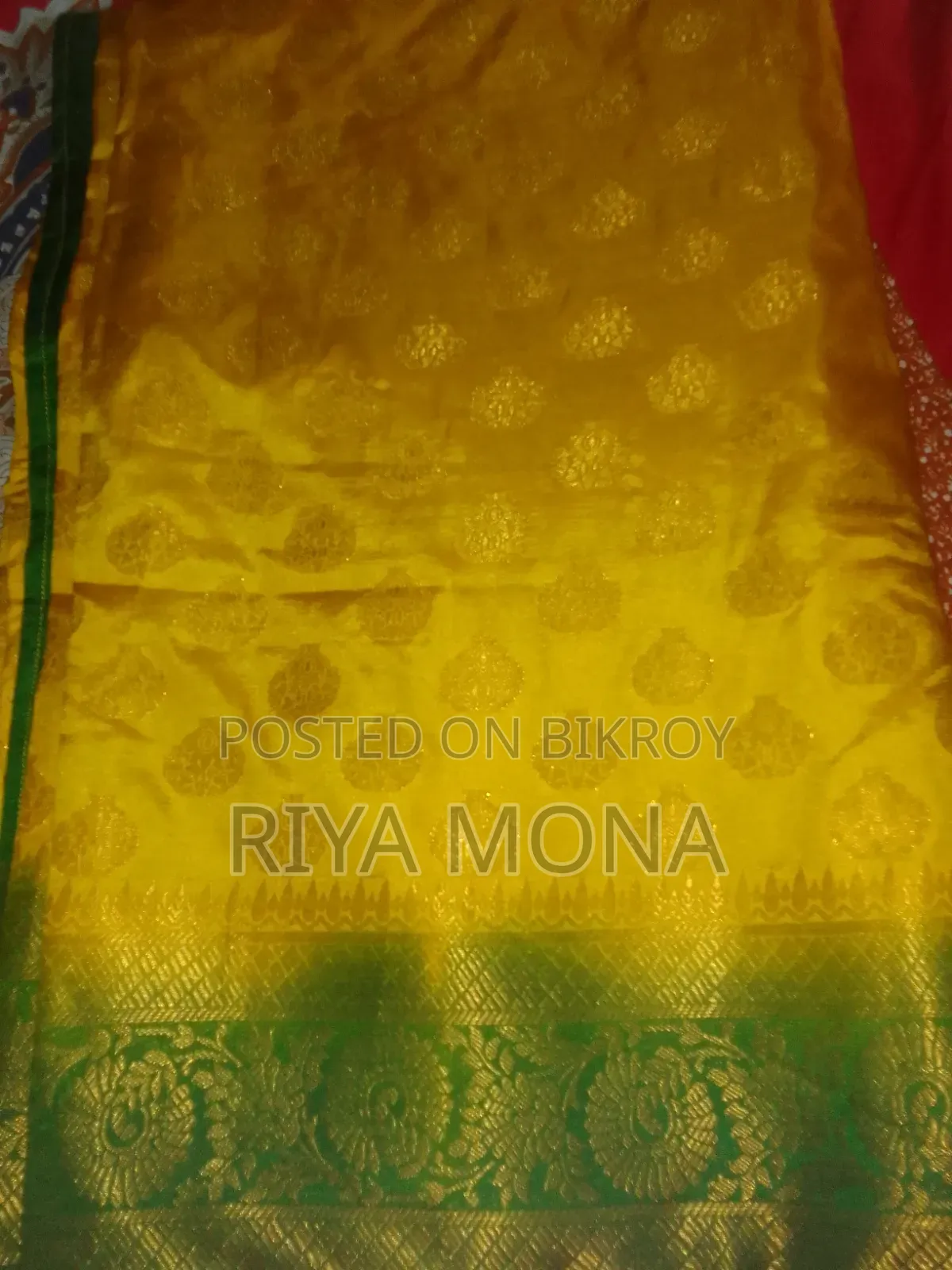 সিল্ক কাতান শাড়ি....১ বার ব্যবহার হয়েছে।
