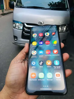 স্যামসাং গ্যালাক্সি এম১২ ১২৮ জিবি কালো