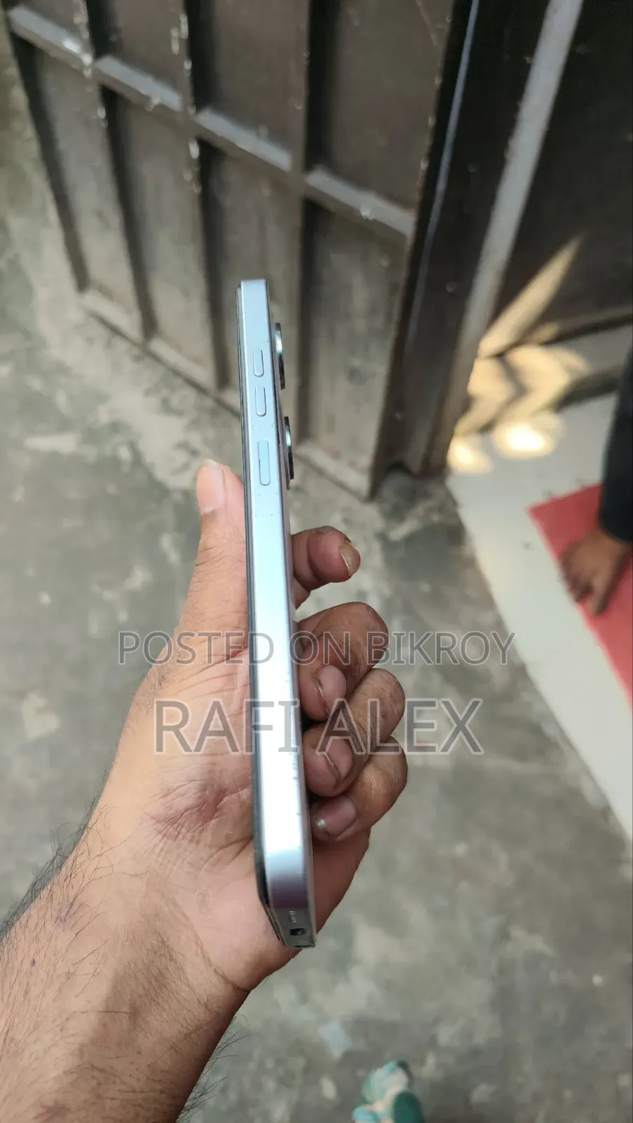 টেকনো স্পার্ক গো ২০২৩ ৬৪ জিবি সাদা