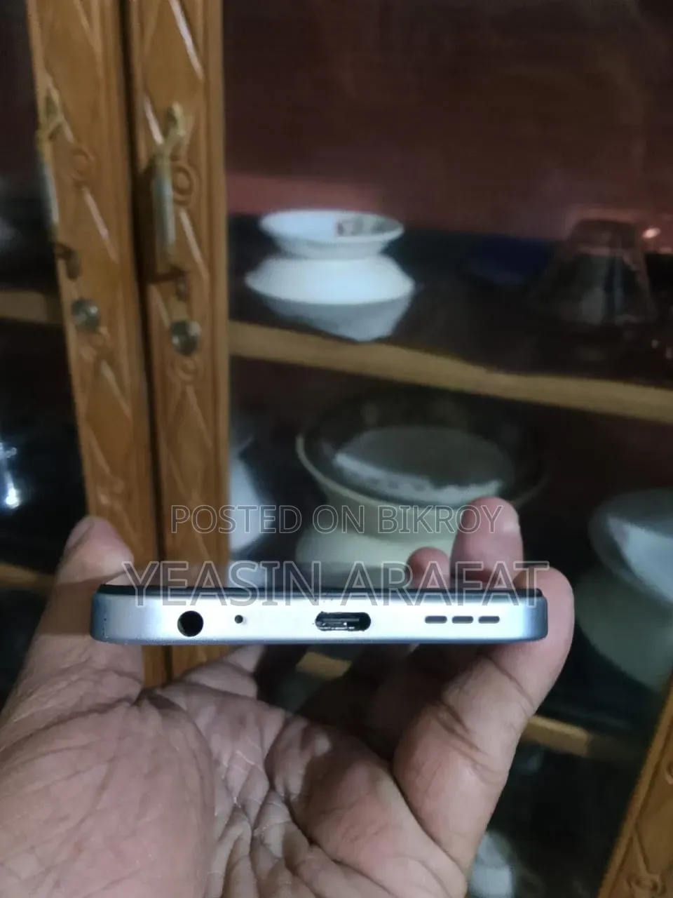Tecno Spark 40C 128 GB White