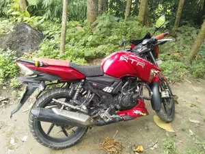 TVS Apache RTR 160 2V 2015 Red
