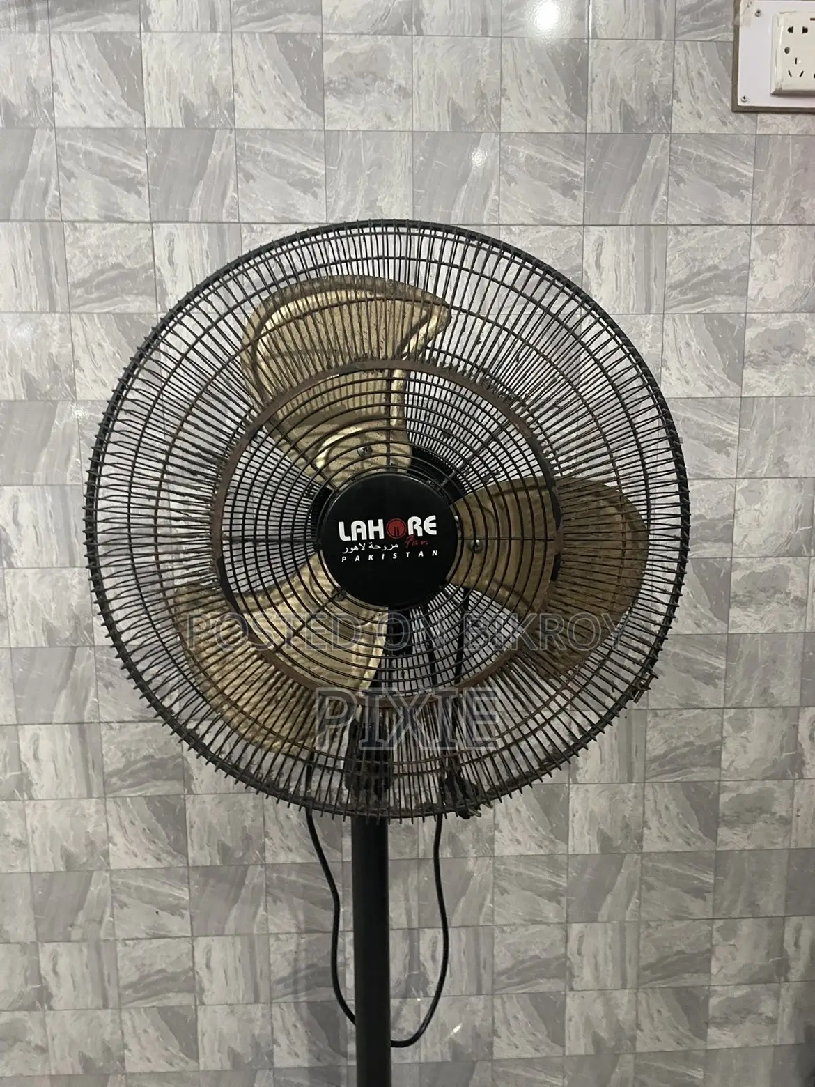 লাহোর স্ট্যান্ড ফ্যান