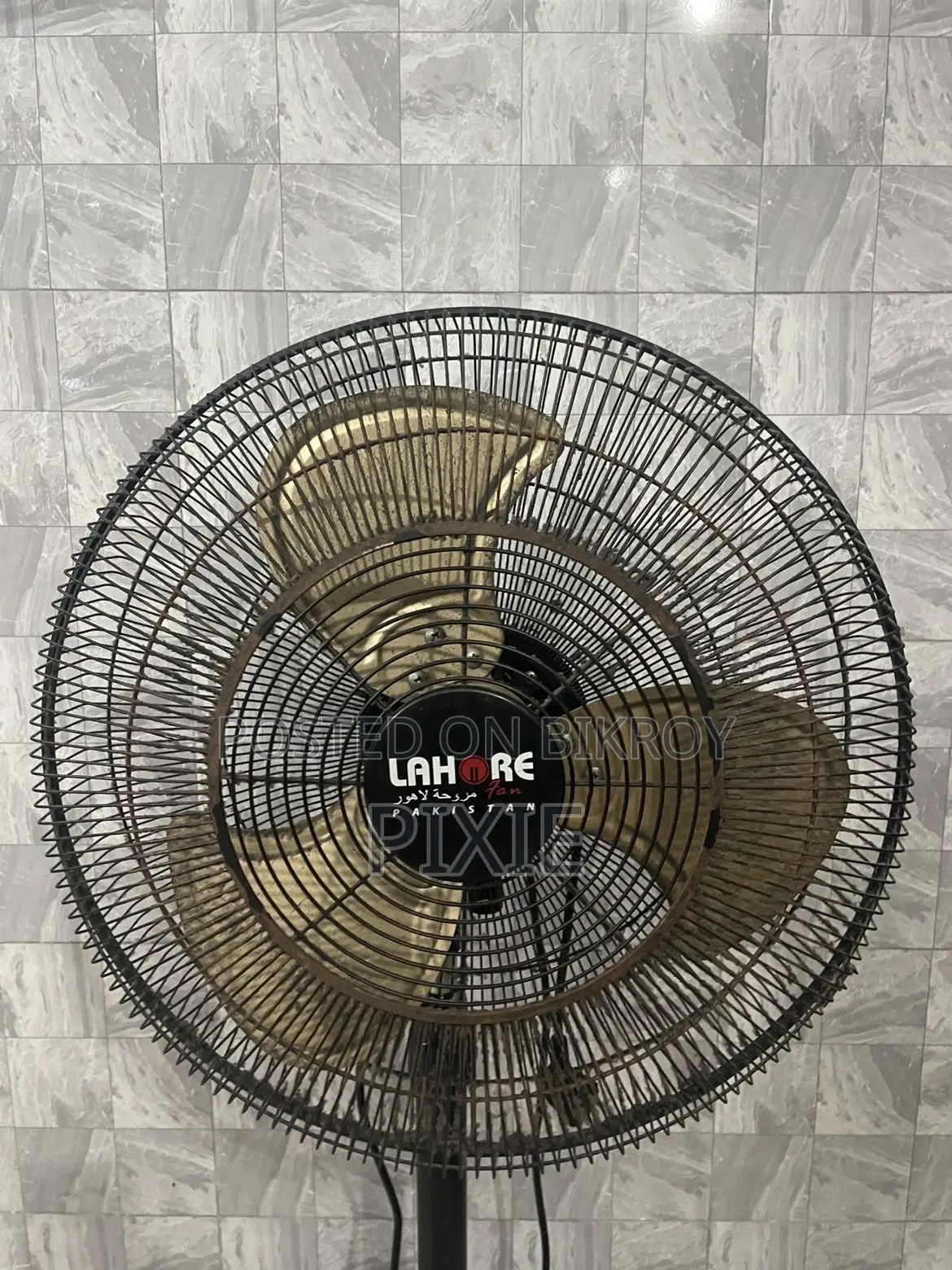 লাহোর স্ট্যান্ড ফ্যান