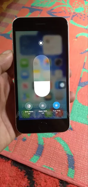 অ্যাপল আইফোন এসই (২০২০) ৬৪ জিবি সাদা