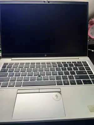 Laptop HP EliteBook 845 G8 16GB AMD Ryzen 5 SSD 512GB
