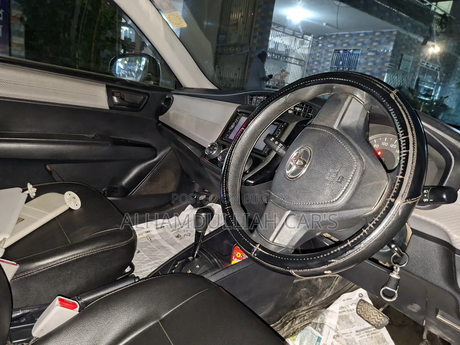 Toyota Axio 1.5 G Two-Wheel Drive 2014 Silver