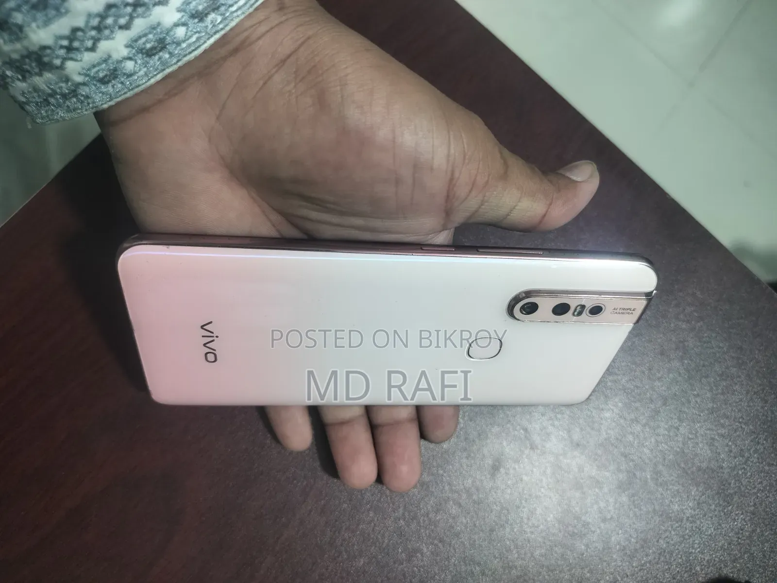 Vivo V15 256 GB White