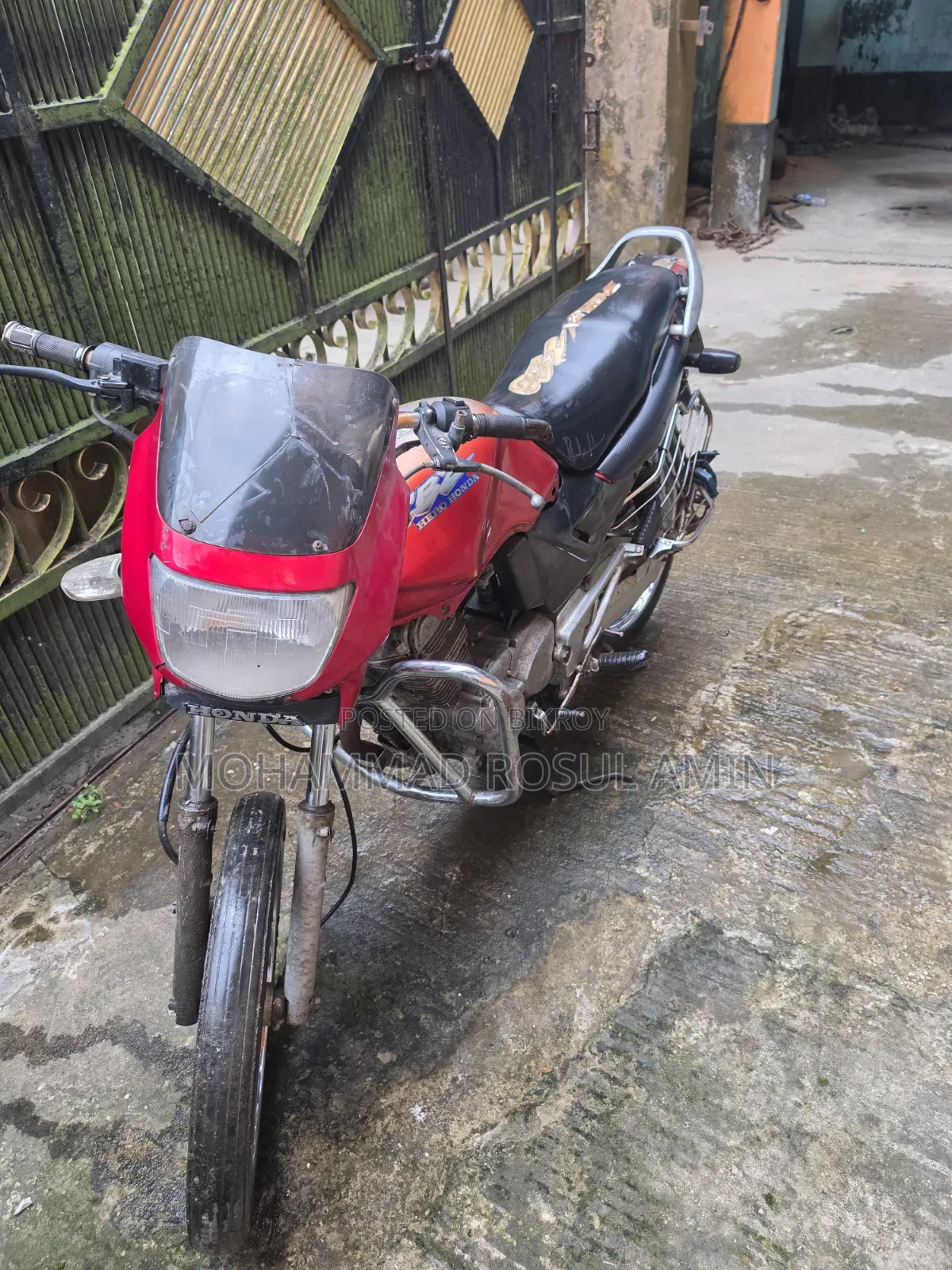 Hero 2001 Red