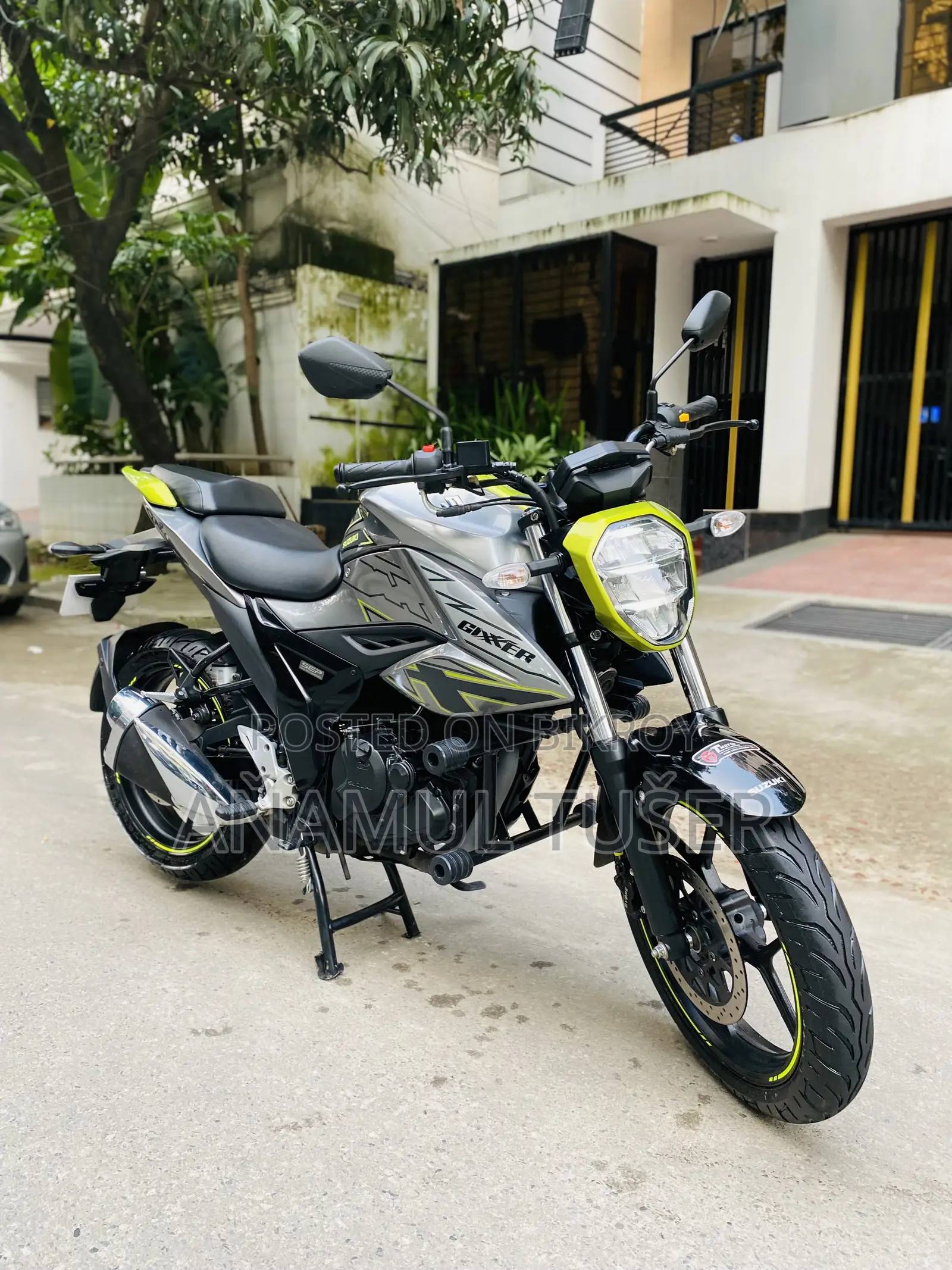 Suzuki Gixxer 2026 Gray