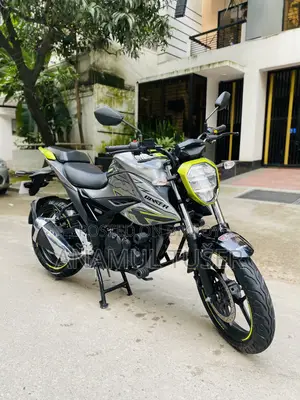 Suzuki Gixxer 2026 Gray