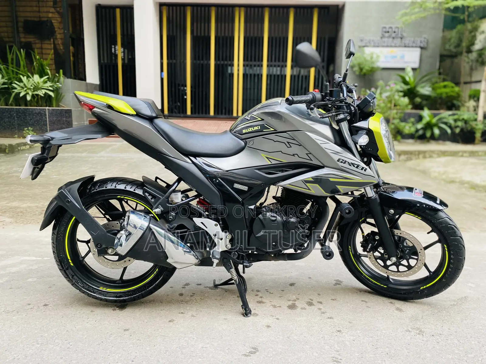 Suzuki Gixxer 2026 Gray