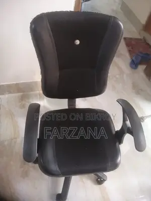 Used in the office. Selling because I will buy a new one.