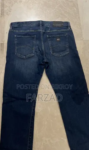 আর্মানি এক্সচেঞ্জ ডার্ক ব্লু জিন্স