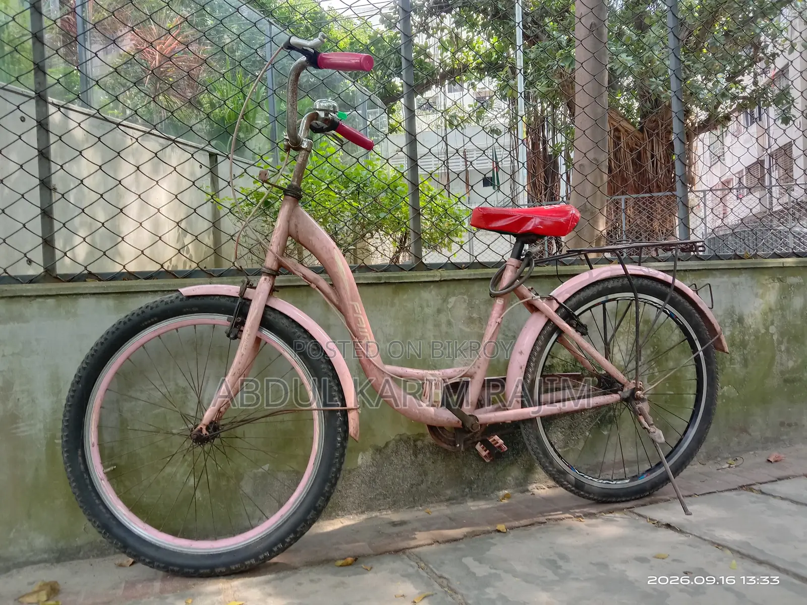 মেয়েদের সাইকেল (২৪সাইজ/বড়দের)
