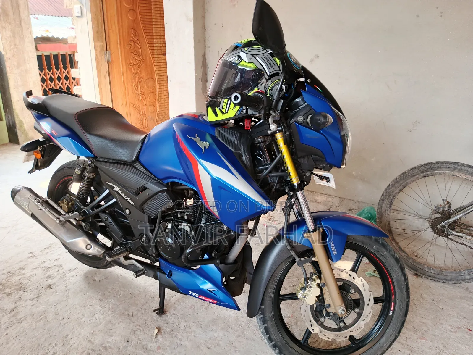 New TVS Apache RTR 160 2V ABS 2023 Blue