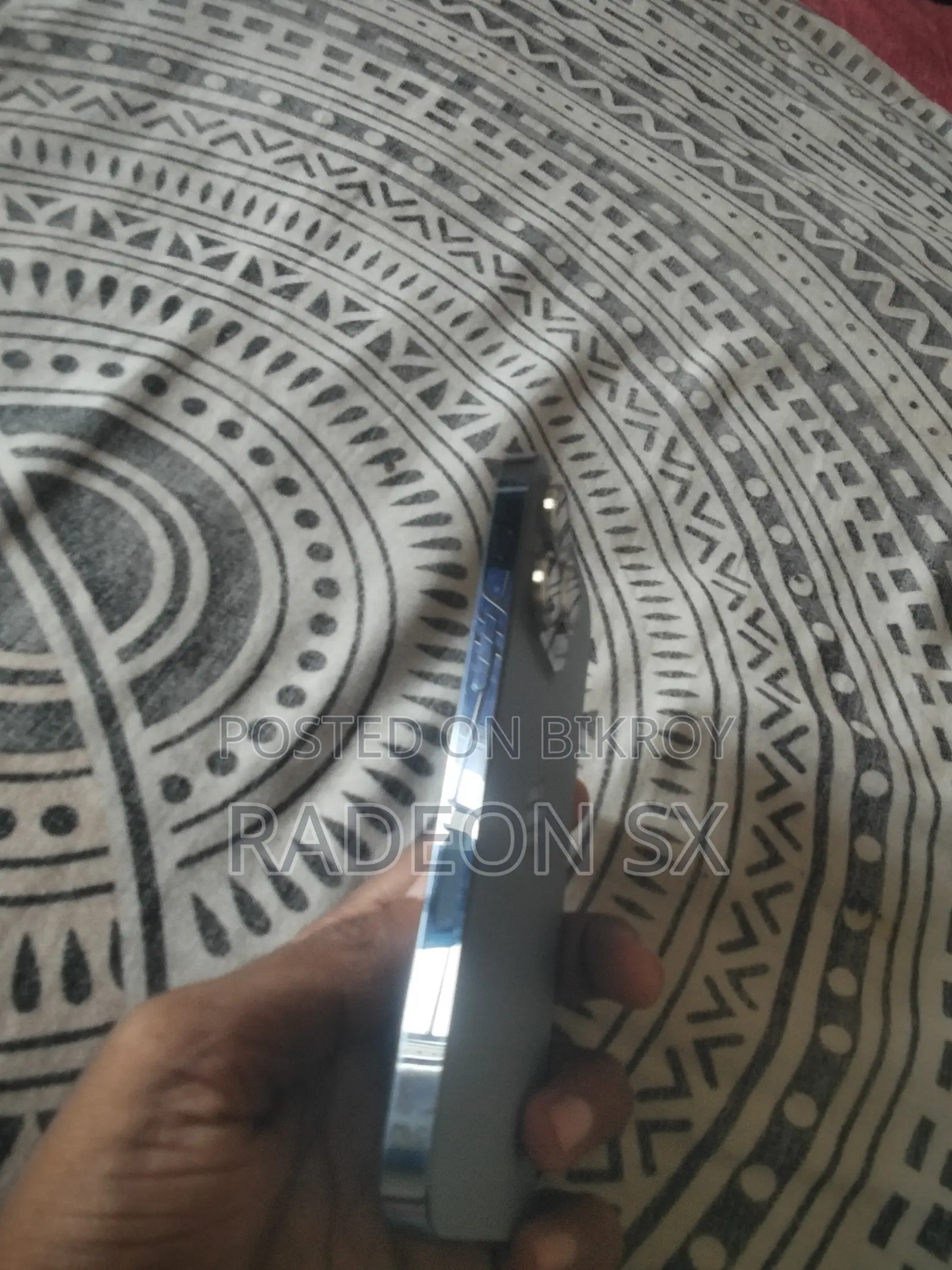 অ্যাপল আইফোন ১৩ প্রো ১২৮ জিবি ব্লু