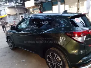 Honda Vezel 2014 Green