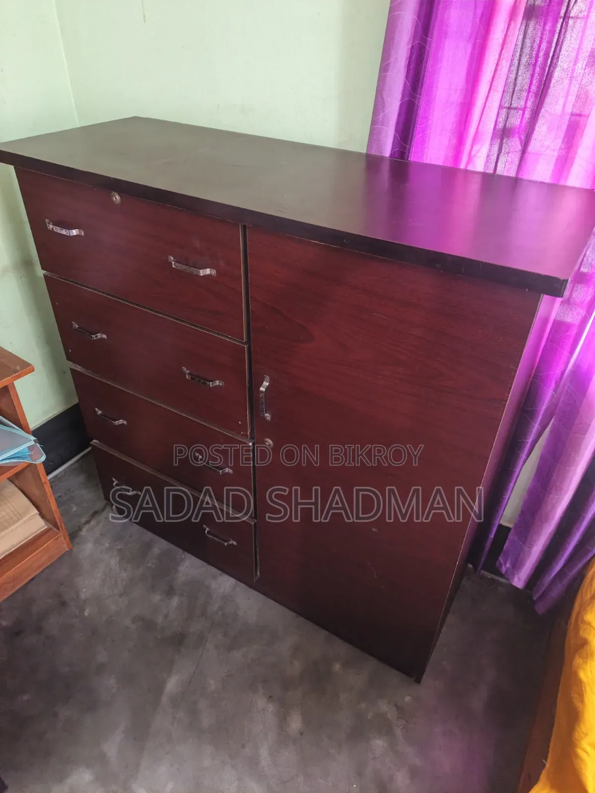 Wardrobe OTOBI