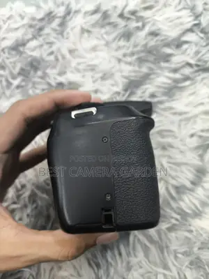 Canon 1300D Only Body