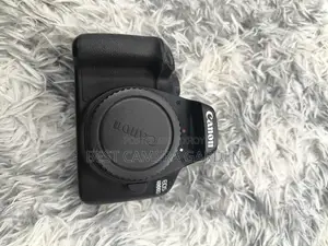 Canon 4000D