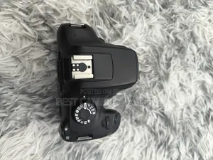 Canon 4000D