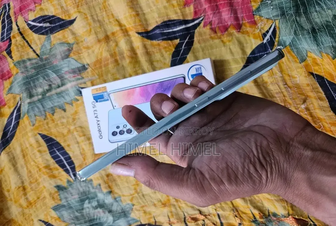 স্যামসাং গ্যালাক্সি এ৭৩ ৫জি ২৫৬ জিবি হোয়াইট