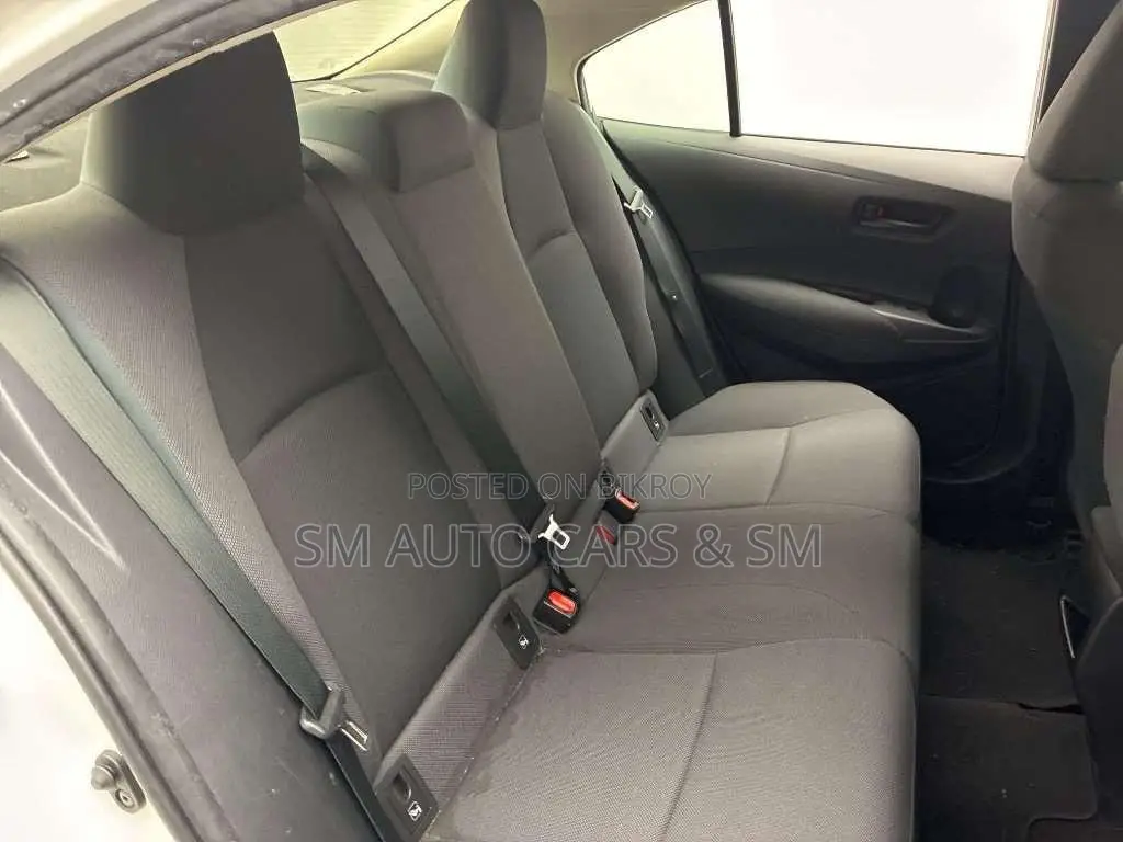 Toyota Corolla 2021 White