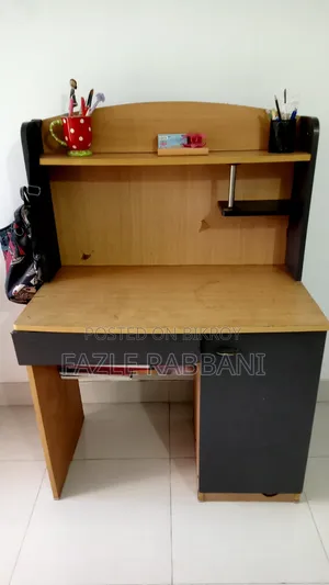 A beautiful Shil Koroi bed and a beautiful table