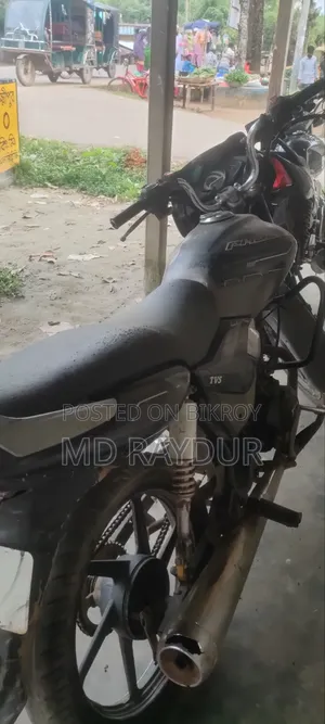 বাজাজ ডিসকভার ১২৫ ২০১৪ কালো