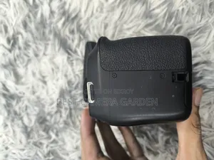 Canon 2000D Only Body