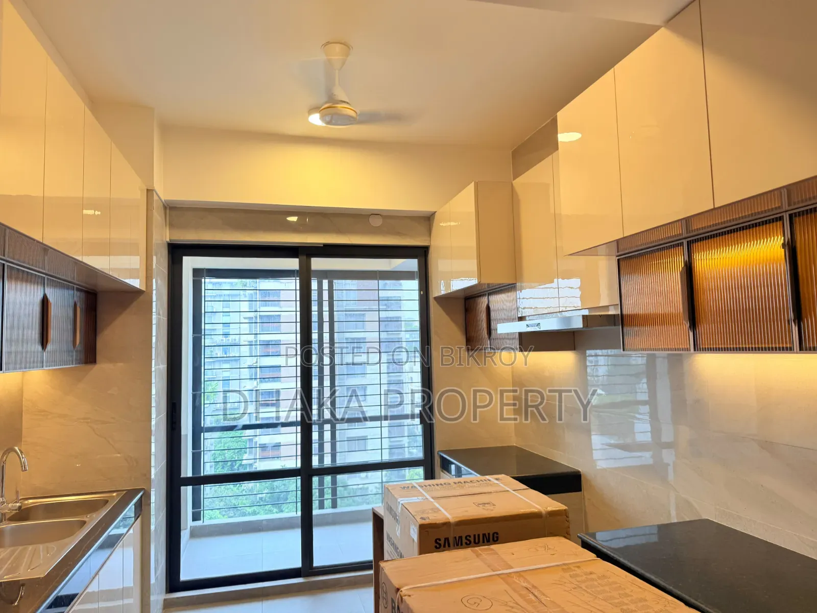 Furnished 4-Bedroom Apartment in Gulshan for rent