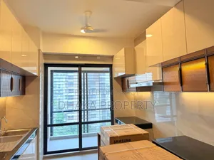 Furnished 4-Bedroom Apartment in Gulshan for rent