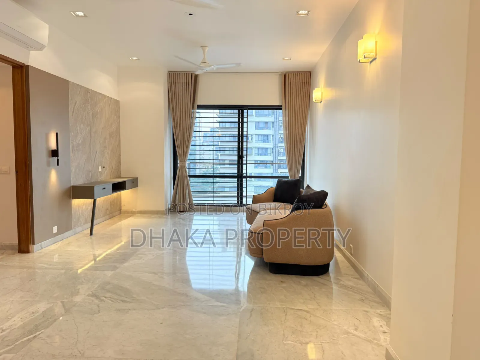 Furnished 4-Bedroom Apartment in Gulshan for rent